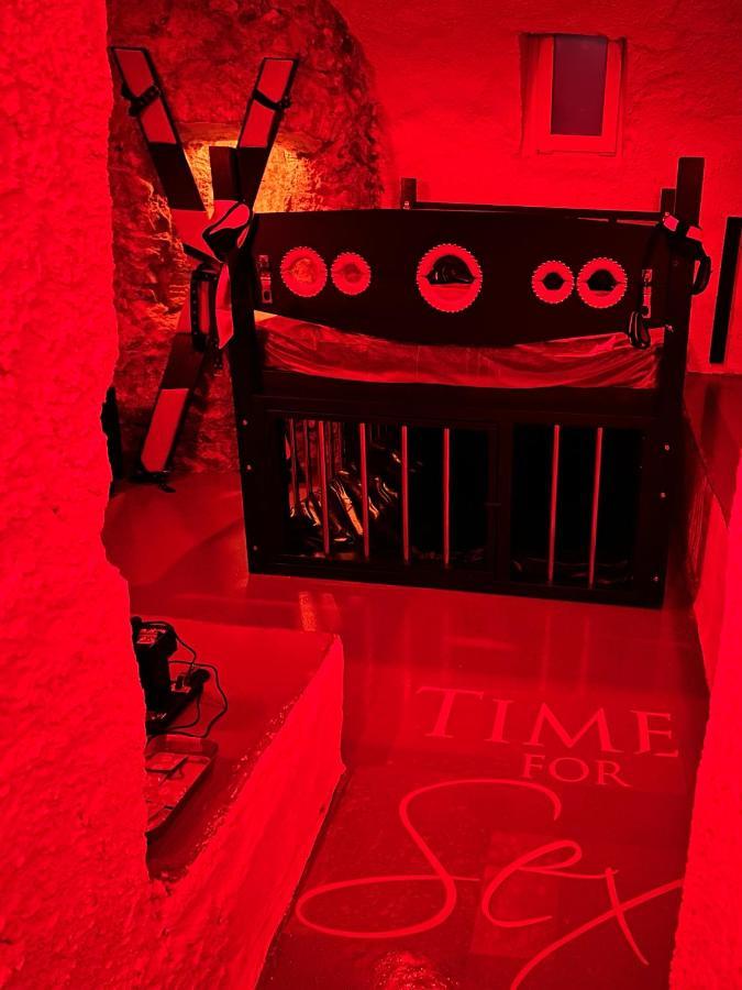 Love Room Suite Dirty Diana Aubagne Bagian luar foto